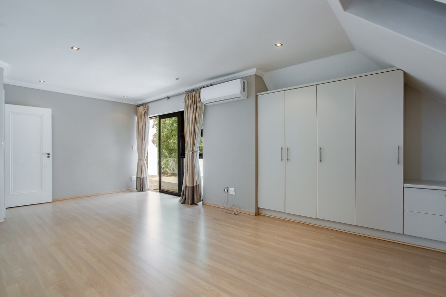 3 Bedroom Property for Sale in Pearl Valley at Val de Vie Western Cape